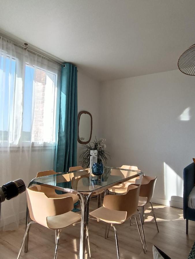 Chelles Centre Ville 2 Chambres Pres Des Bords De Marne 10 Minutes A Pieds De La Gare De Chelles-Gournay 5 Minutes De La Gare De Vaires-Sur-Marne 20 Minutes De Disneyland Jusqu'A 5 Couchages Possibles Exterior foto